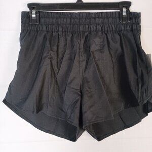 All in Motion Black Run Shorts Mid Rise Lined S NWT Zip Pocket